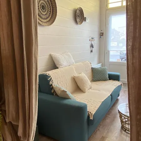 La Petite Jeanine 滨海维莱